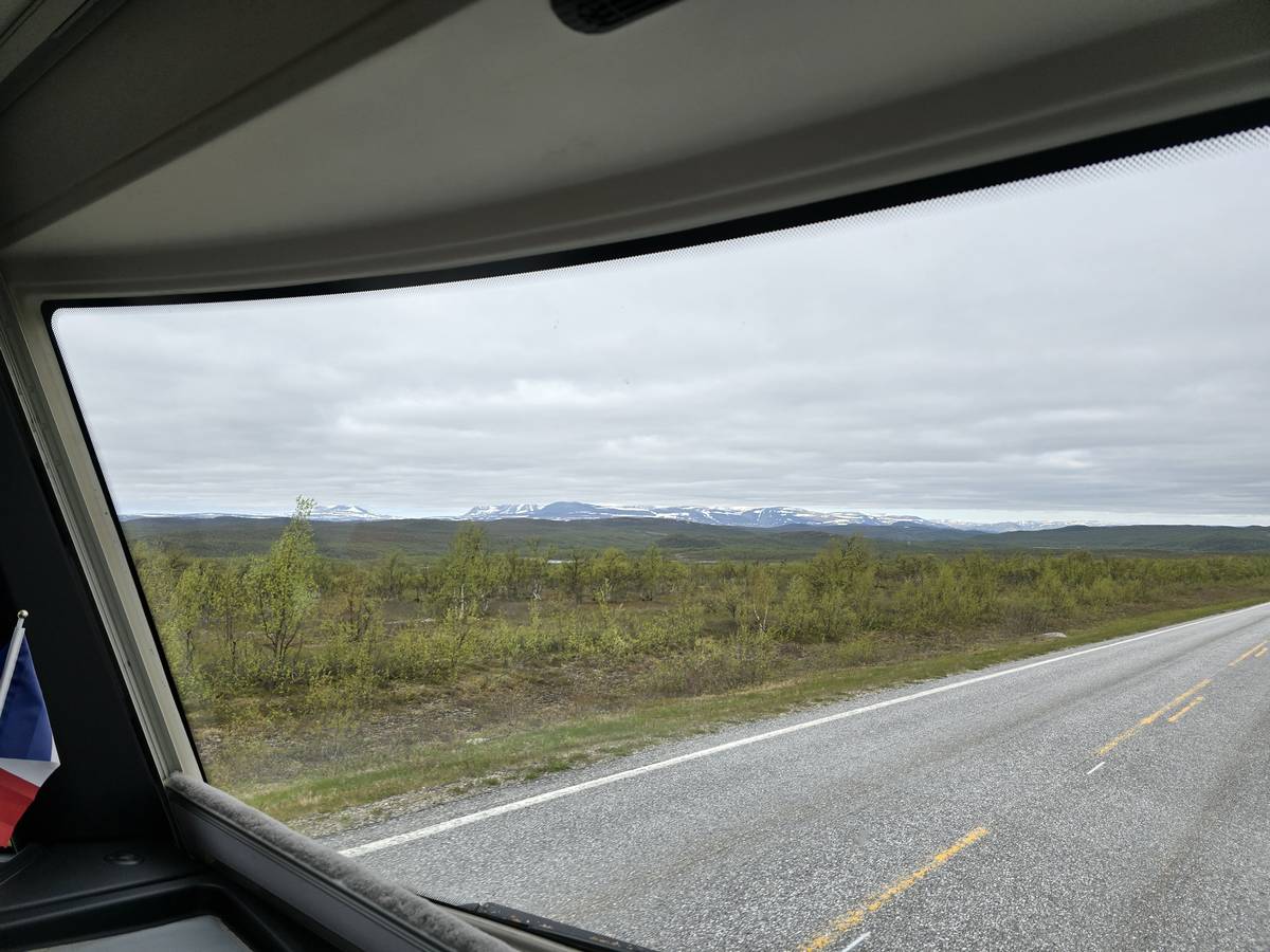 (cliquez pour agrandir) Sur la route du Nordkapp