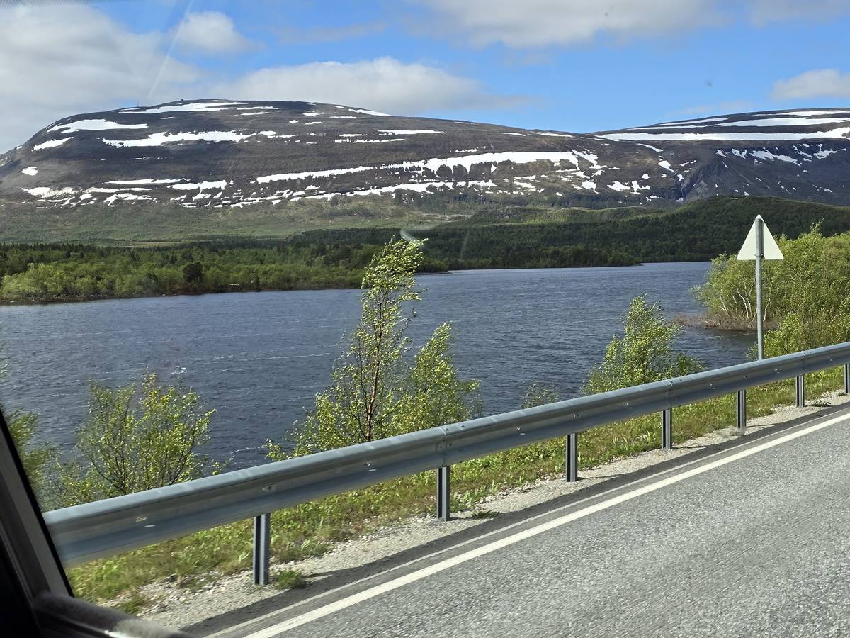 (cliquez pour agrandir) Sur la route du Nordkapp